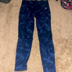 Gym, shark adapt blue leggings medium